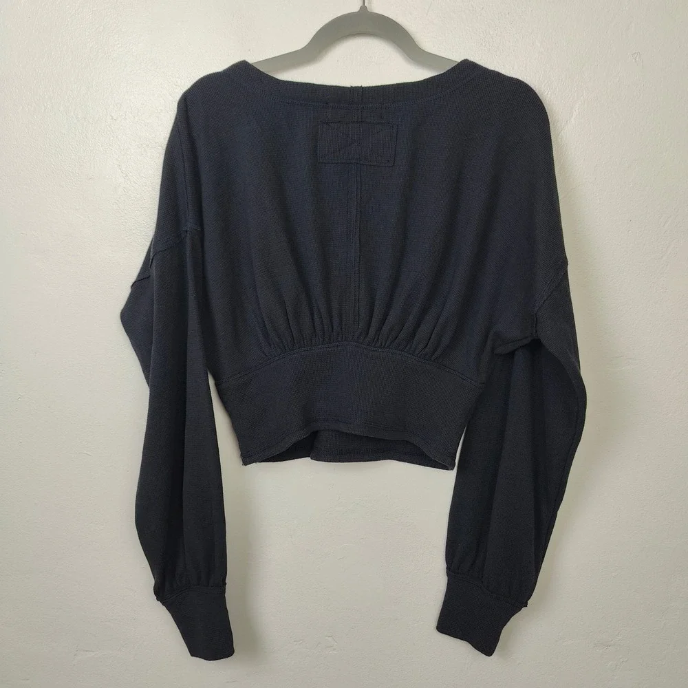 Free People We The Free All Nighter Thermal Top Womens Medium Black Puff Sleeve